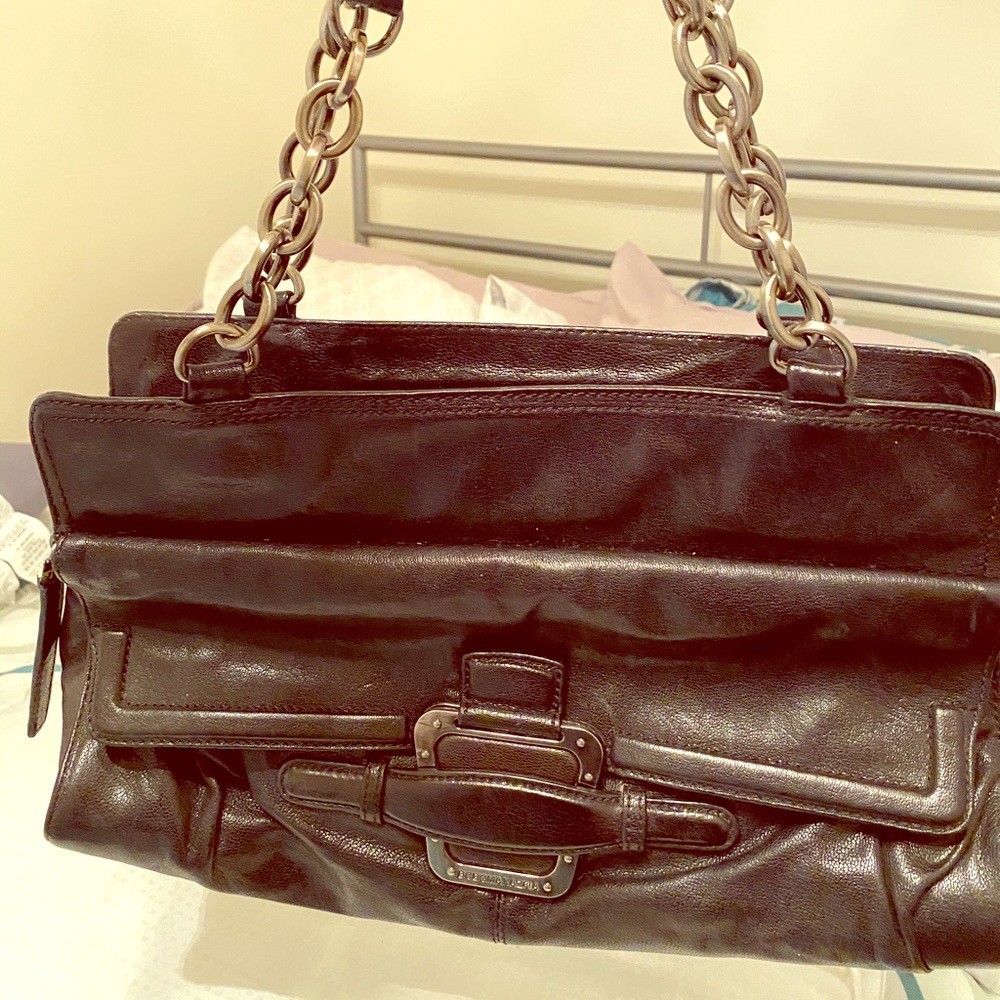 BCBG MAXAZRIA Black leather bag metal chain straps - Picture 7 of 13